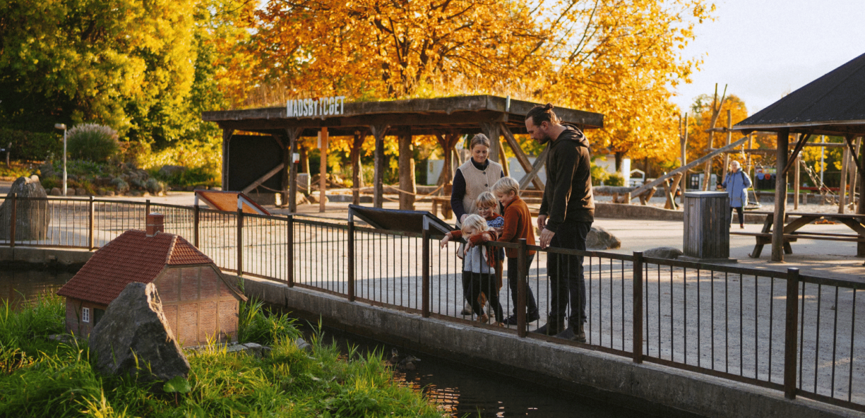 Oplev Madsby Legepark om efteråret